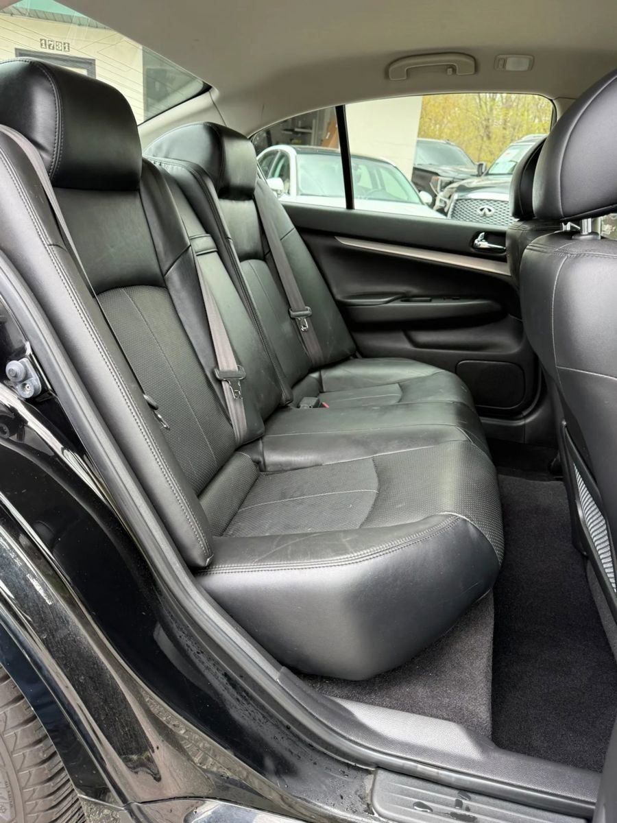 Used 2011 INFINITI G25 RWD image 18