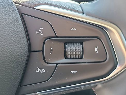 New 2026 Chevrolet Trax LT w/ Midnight Edition FWD image 44