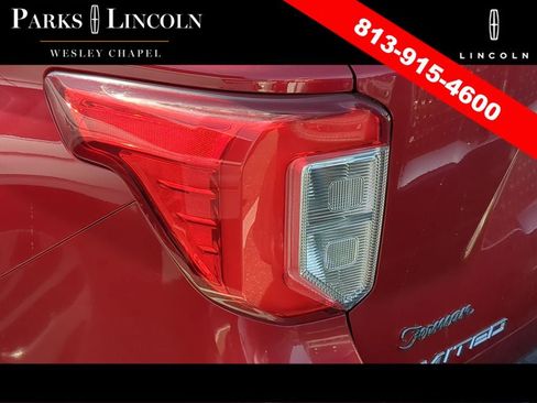 Used 2020 Ford Explorer Limited RWD image 13