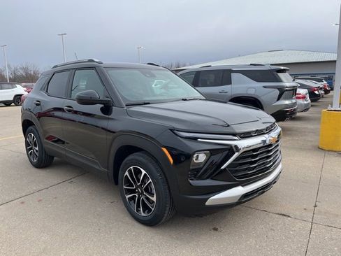 New 2026 Chevrolet TrailBlazer LT image 3