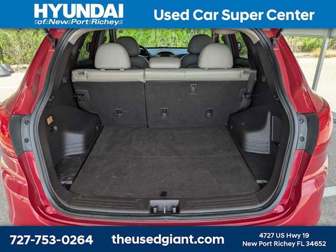 Used 2015 Hyundai Tucson SE FWD image 12