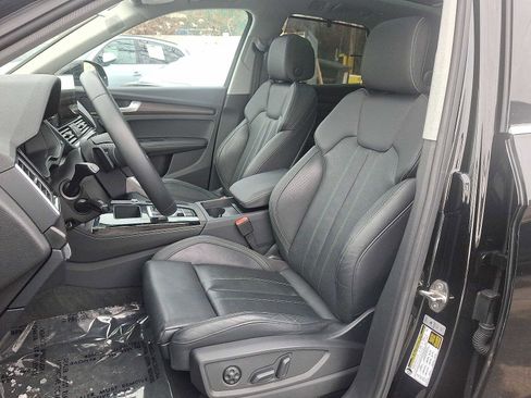 Certified 2023 Audi Q5 2.0T Premium Plus w/ Premium Plus Package image 11