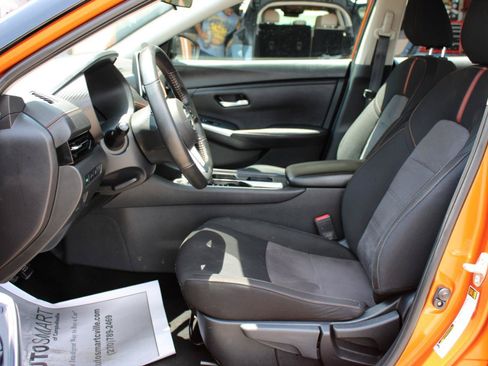 Used 2023 Nissan Sentra SR FWD image 17