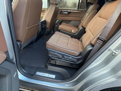 New 2026 Chevrolet Tahoe High Country image 17