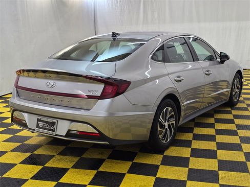 Used 2021 Hyundai Sonata Blue image 3