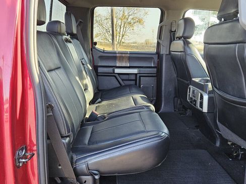 Used 2019 Ford F150 Lariat w/ Equipment Group 502A Luxury image 14