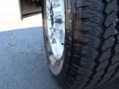 New 2026 Ford F350 XLT w/ FX4 Off-Road Package