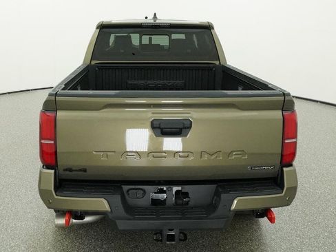 New 2026 Toyota Tacoma TRD Off-Road AWD/4WD image 18