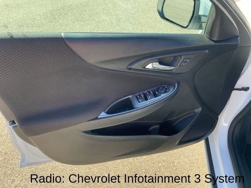 Used 2023 Chevrolet Malibu LT image 23