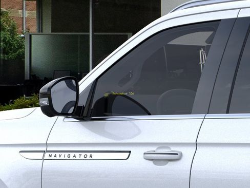 New 2026 Lincoln Navigator L Reserve AWD/4WD image 20