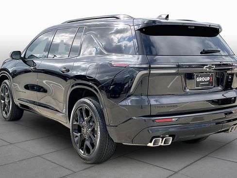 Used 2026 Chevrolet Traverse RS FWD image 12