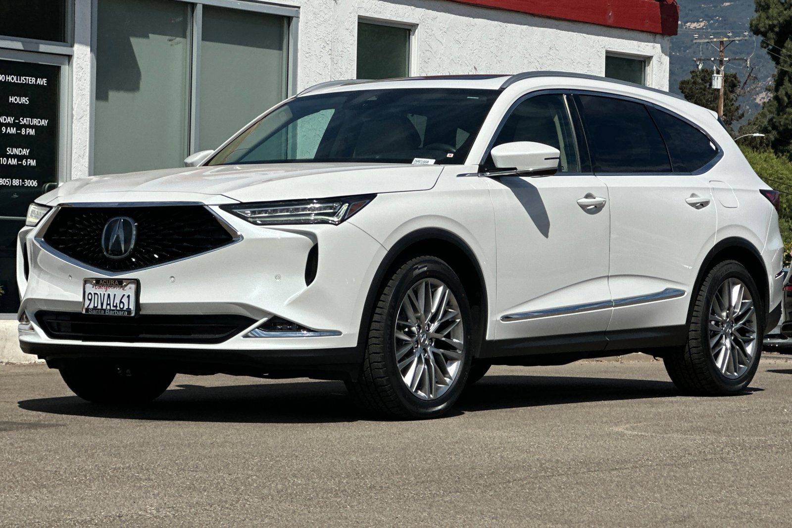 Certified 2023 Acura MDX w/ Advance Package AWD/4WD image 8