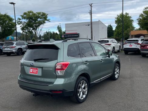Used 2018 Subaru Forester 2.5i Touring w/ Popular Package #3B AWD/4WD image 42
