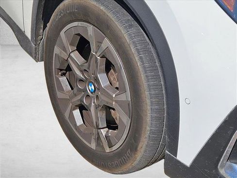 Certified 2023 BMW X1 xDrive28i image 4
