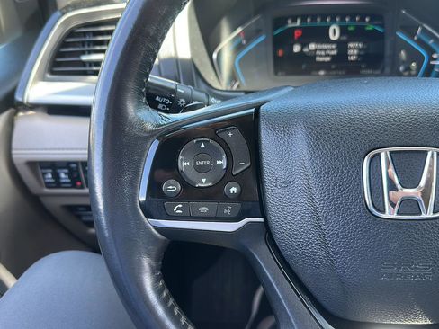 Used 2018 Honda Odyssey Elite image 17