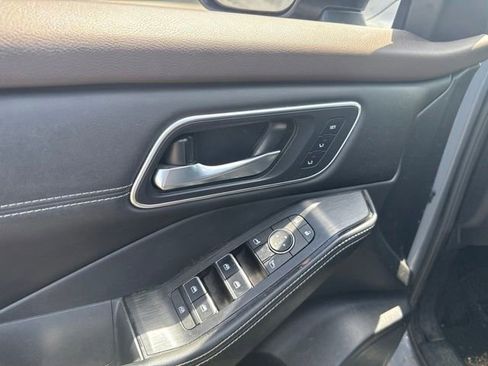 Used 2021 Nissan Rogue Platinum AWD/4WD image 29