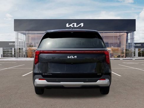 New 2026 Kia Carnival LXS image 5