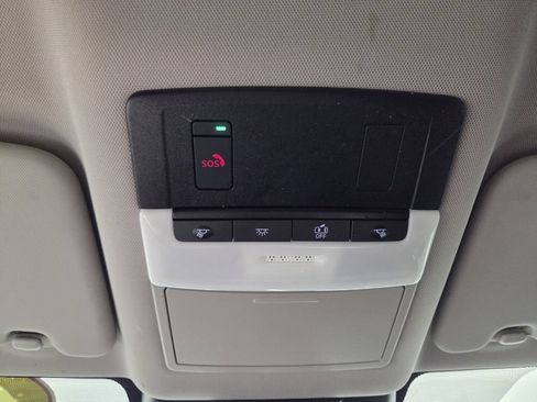 Used 2021 Nissan Rogue SV FWD image 13