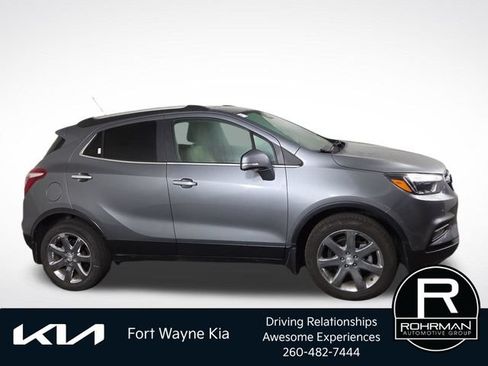 Used 2019 Buick Encore Essence w/ Experience Buick Package AWD/4WD image 6