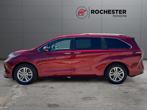 Certified 2025 Toyota Sienna Limited AWD/4WD image 2