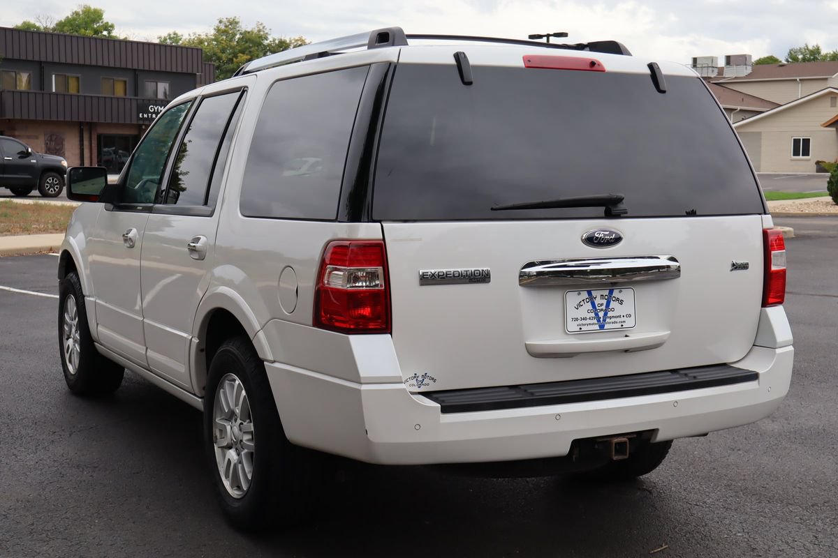 Used 2014 Ford Expedition Limited w/ Equipment Group 301A RWD image 7