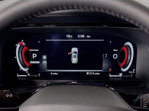 New 2026 Nissan Pathfinder Platinum image 13