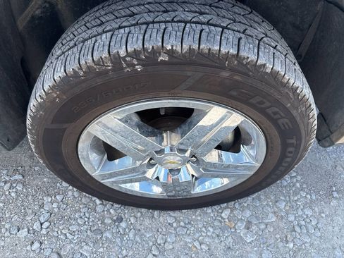 Used 2008 Chevrolet Equinox LTZ FWD image 24