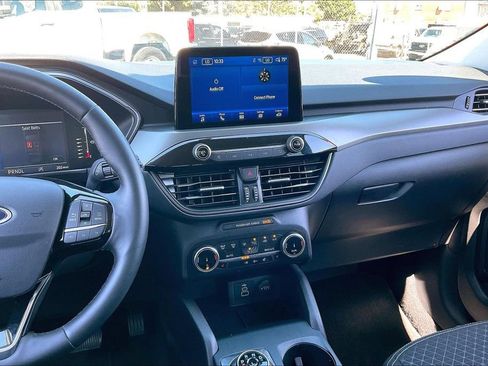 Certified 2024 Ford Escape Active AWD/4WD image 5