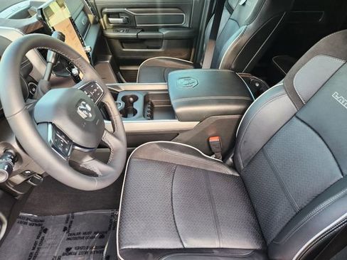 Used 2026 RAM 2500 Laramie AWD/4WD image 3