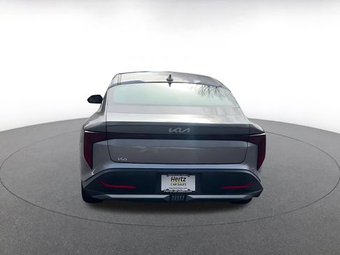 Used 2025 Kia K4 LXS image 12