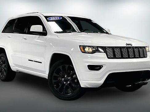 Used 2021 Jeep Grand Cherokee Laredo X AWD/4WD image 1