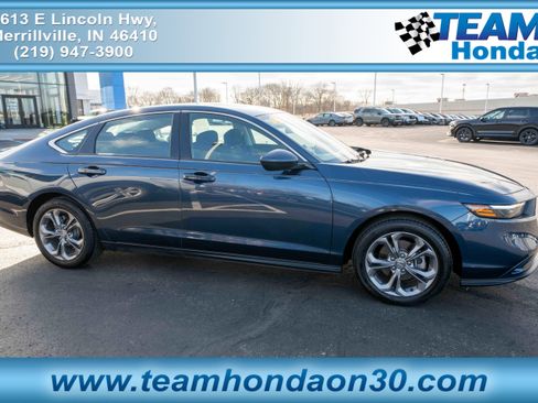 Used 2023 Honda Accord EX image 1