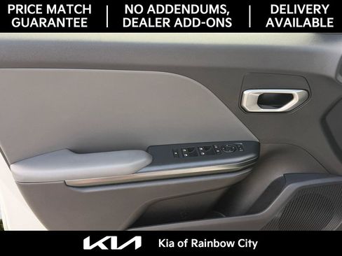 Used 2025 Kia K4 FWD image 8