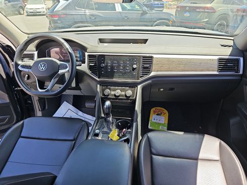 Used 2022 Volkswagen Atlas SE FWD image 12