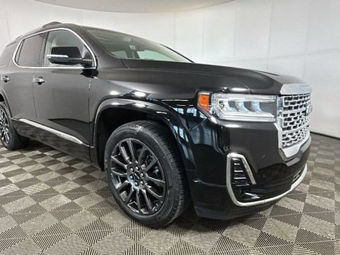 Used 2023 GMC Acadia Denali w/ Black Diamond Edition AWD/4WD image 2