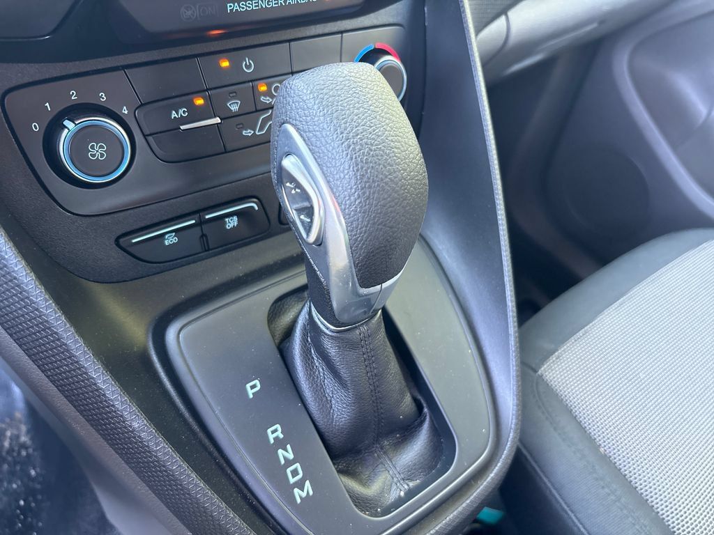 Used 2020 Ford Transit Connect XL FWD image 7