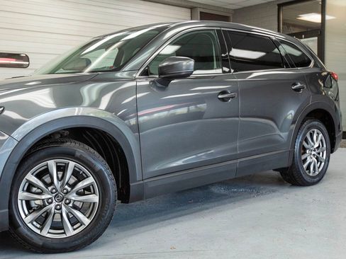 Used 2019 MAZDA CX-9 Touring image 11