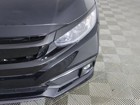 Used 2019 Honda Civic Sport image 11