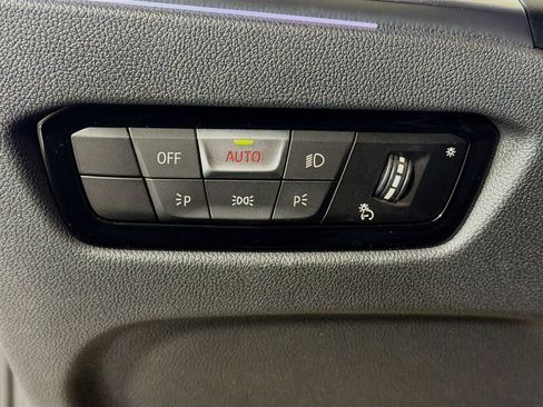 Used 2024 BMW i4 xDrive40i image 11