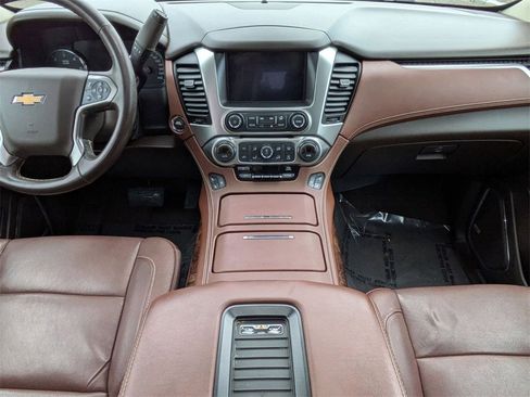 Used 2020 Chevrolet Tahoe Premier w/ Premier 6.2L Value Package image 30