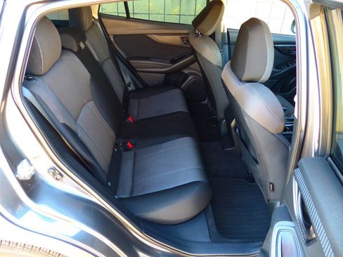 Used 2021 Subaru Impreza 2.0i Premium image 40