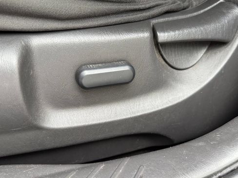 Used 2012 Ford Escape XLT AWD/4WD image 19