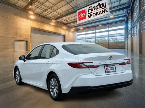 Certified 2025 Toyota Camry LE image 6