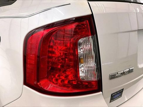 Used 2014 Ford Edge SEL w/ Equipment Group 205A AWD/4WD image 29