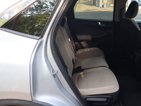 Used 2020 Ford Escape SE AWD/4WD image 21