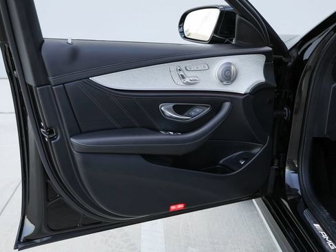 Used 2020 Mercedes-Benz E 63 AMG S image 15