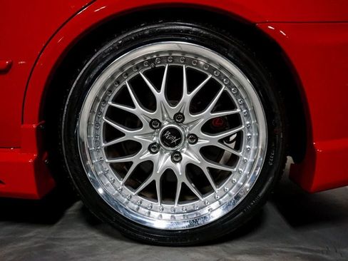 Used 2002 Lexus IS 300 image 38