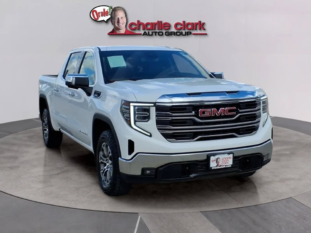 Used 2025 GMC Sierra 1500 SLT RWD image 7