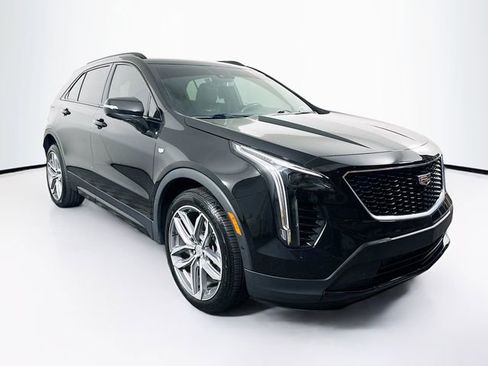 Used 2020 Cadillac XT4 Sport image 1