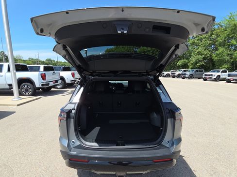 New 2026 Chevrolet Equinox RS FWD image 31